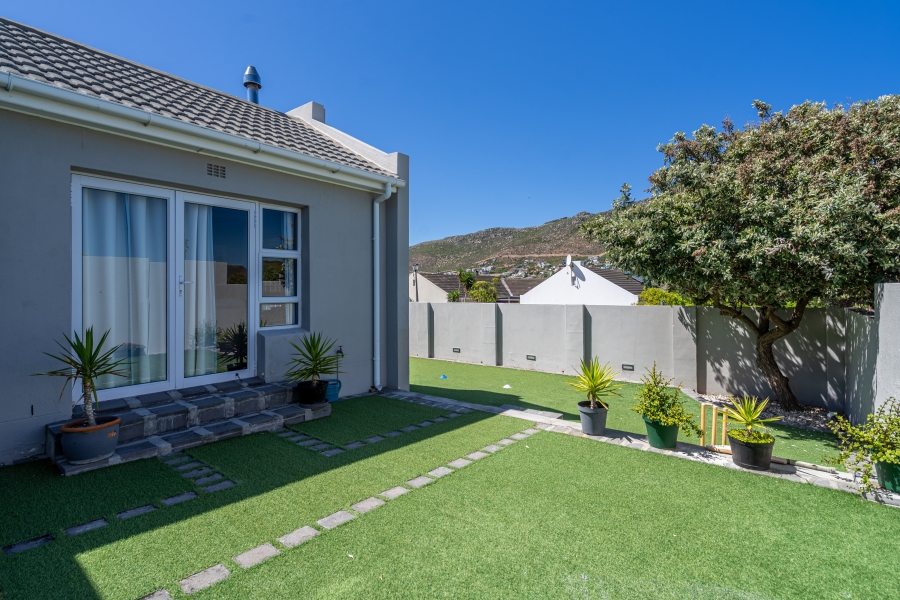 3 Bedroom Property for Sale in Silverglade Western Cape